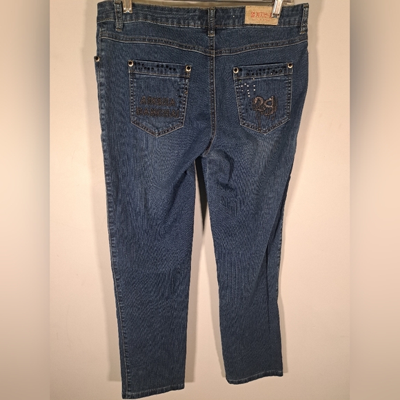 Straight Leg Bedazzled Pockets Korean Jeans - Picture 4 of 8